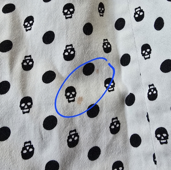Hot Topic Above Knee White Black Skulls Gothic Dress Women's XS - Picture 13 of 13